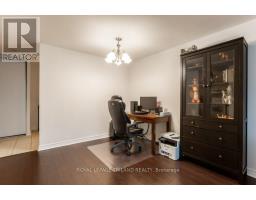 1002 - 55 GREEN VALLEY DRIVE - 8