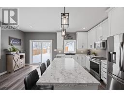 21 MIDDLE STREET - 14