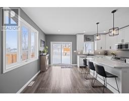 21 MIDDLE STREET - 17