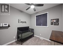 21 MIDDLE STREET - 25