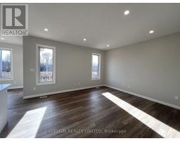 9 HORIZON COURT - 12