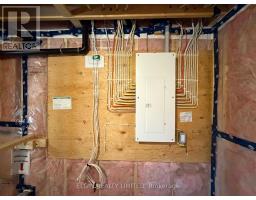 9 HORIZON COURT - 27