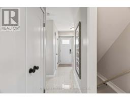 26 CAPRICE CRESCENT - 10