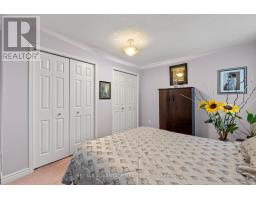 122 BARRYDALE CRESCENT - 23