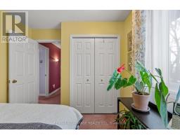 122 BARRYDALE CRESCENT - 27