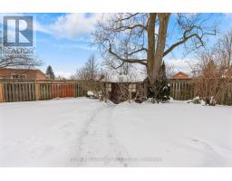 122 BARRYDALE CRESCENT - 36