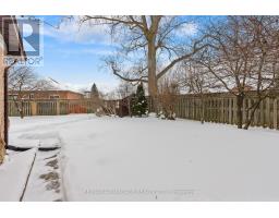 122 BARRYDALE CRESCENT - 37