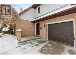 122 BARRYDALE CRESCENT - 7