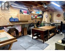 1446 ALDERSBROOK ROAD - 11