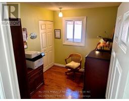 1446 ALDERSBROOK ROAD - 13