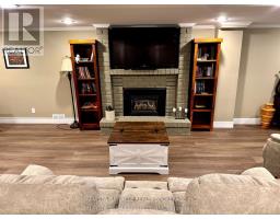 1446 ALDERSBROOK ROAD - 16