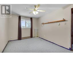 55 MOHEGAN CRESCENT - 18