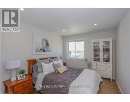 310 - 735 DEVERON CRESCENT - 20