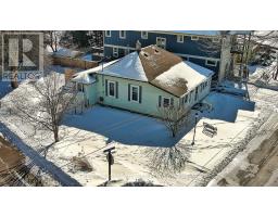 209 ADELAIDE STREET - 29