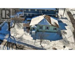 209 ADELAIDE STREET - 30