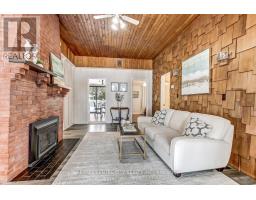 209 ADELAIDE STREET - 7