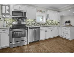 60 BRUCE STREET - 12