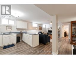 25 BROCK STREET - 24