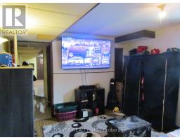 2081 HARRIETSVILLE DRIVE - 23