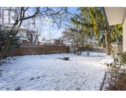 31 MEADOWVIEW ROAD - 38