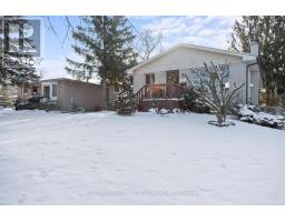 31 MEADOWVIEW ROAD - 4