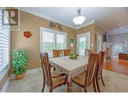 2285 LILAC AVENUE - 17