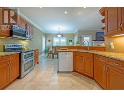 2285 LILAC AVENUE - 21