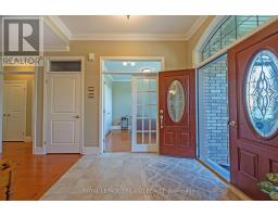 2285 LILAC AVENUE - 6