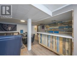 12 WOOD STREET S - 15