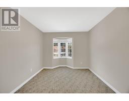 3 - 703 WINDERMERE ROAD - 34