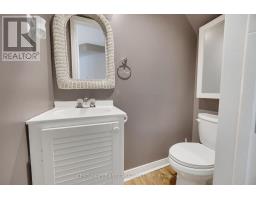 3 - 703 WINDERMERE ROAD - 39