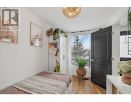 36 LANGARTH STREET W - 15