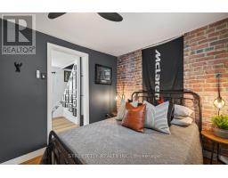 36 LANGARTH STREET W - 17