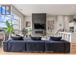 400 - 1705 FIDDLEHEAD PLACE - 6