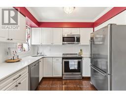 3 - 1399 COMMISSIONERS ROAD W - 17