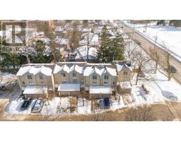 3 - 1399 COMMISSIONERS ROAD W - 40