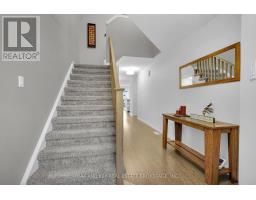 36 - 175 INGERSOLL STREET N - 20