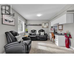 36 - 175 INGERSOLL STREET N - 36