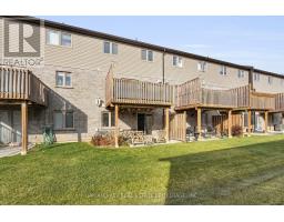 36 - 175 INGERSOLL STREET N - 39