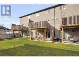 36 - 175 INGERSOLL STREET N - 41