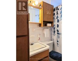 16 - 9839 LAKESHORE ROAD - 13