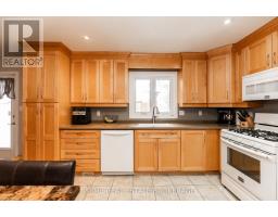 16 TIMBERLANE CRESCENT - 11