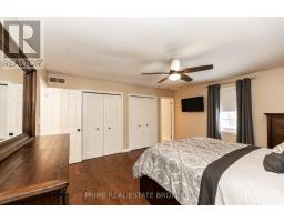 16 TIMBERLANE CRESCENT - 22