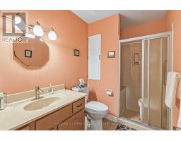 53 - 50 FIDDLERS GREEN ROAD - 33