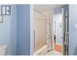 53 - 50 FIDDLERS GREEN ROAD - 36