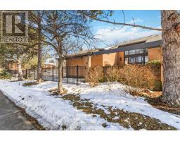 53 - 50 FIDDLERS GREEN ROAD - 44