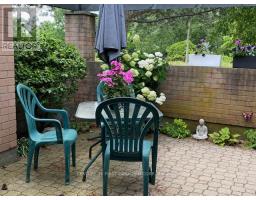 53 - 50 FIDDLERS GREEN ROAD - 46