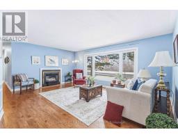 53 - 50 FIDDLERS GREEN ROAD - 9