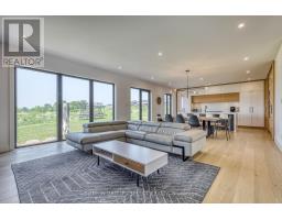 61 CRESTVIEW DRIVE - 11