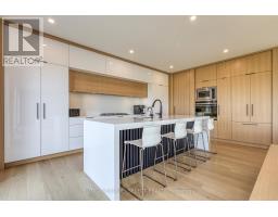 61 CRESTVIEW DRIVE - 16